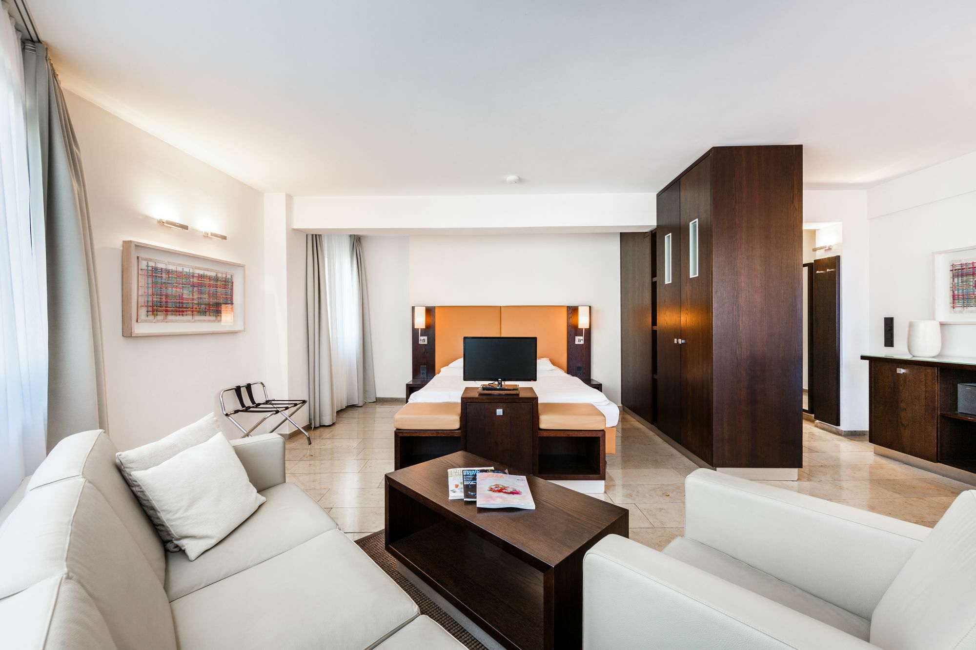 Burns Apartments デュッセルドルフ エクステリア 写真