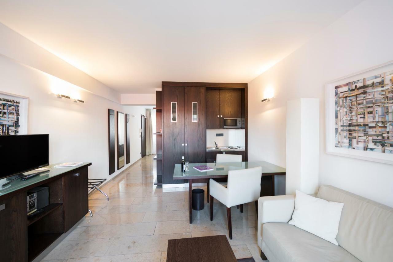 Burns Apartments デュッセルドルフ エクステリア 写真